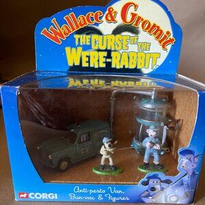 RARE Wallace & Gromit - The Curse of the Were Rabbit Collectable Figures